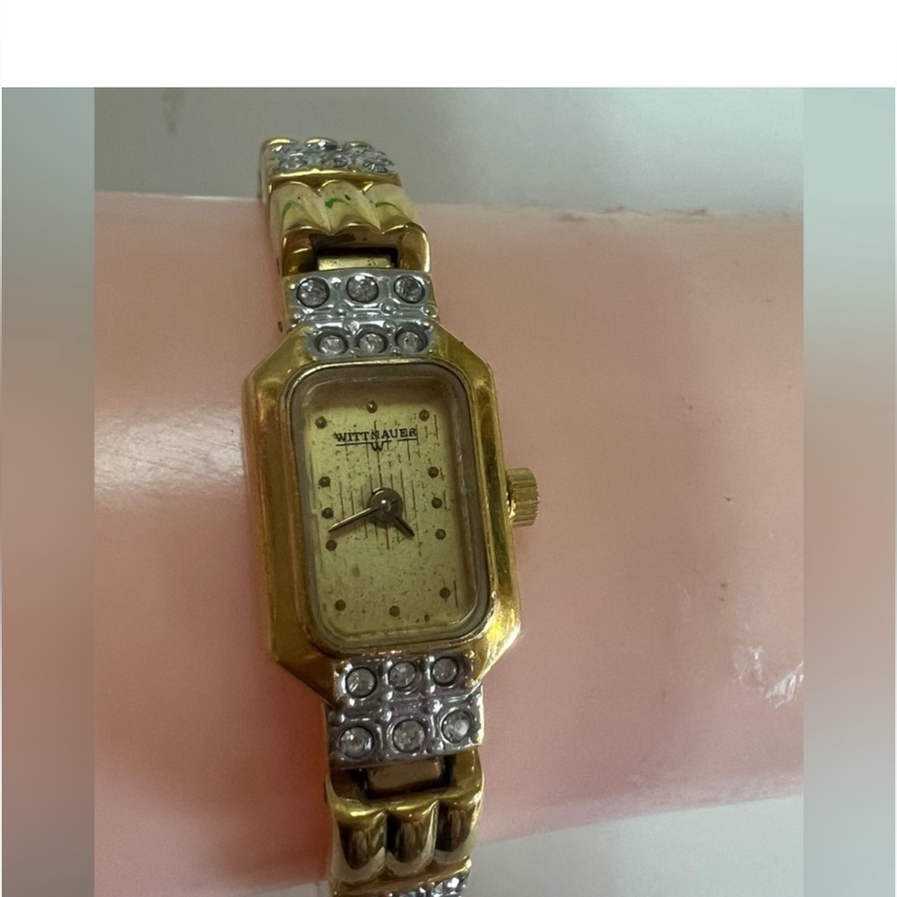 Wattnauer Gold Plated With Crystals Women Vintage Bracelet Watch. Working Good.
